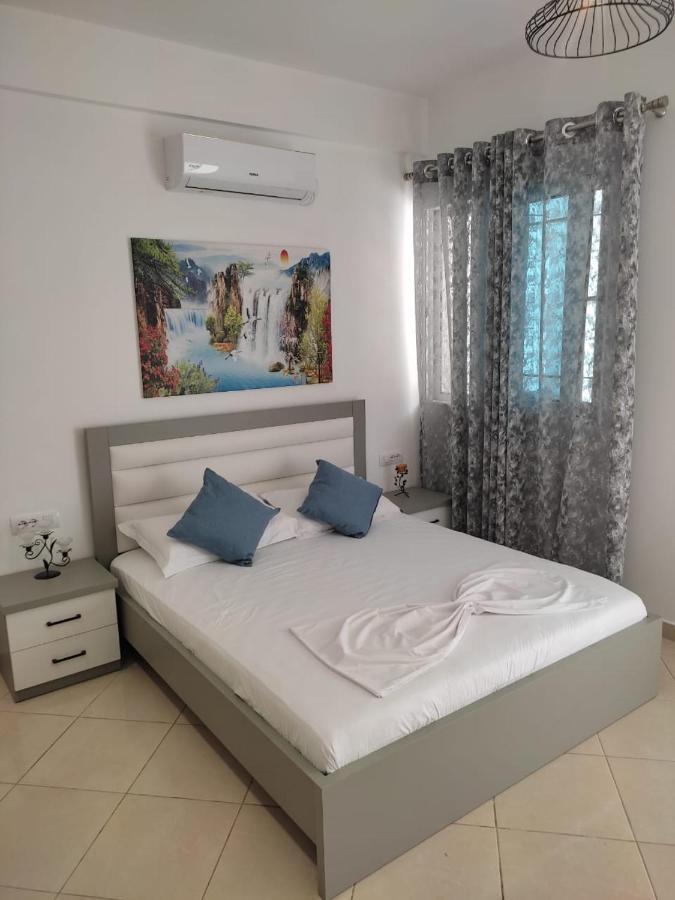 Aila Apartment Sarandë 外观 照片
