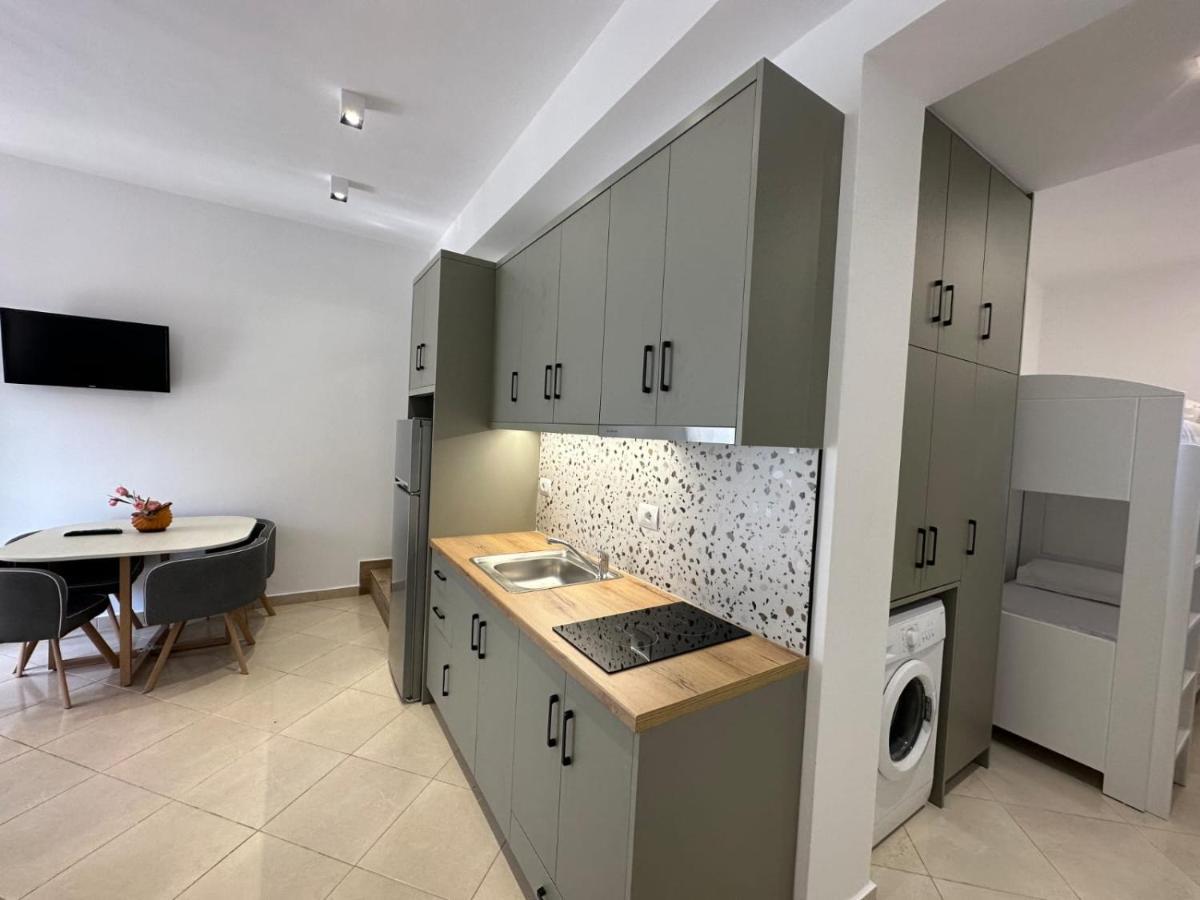 Aila Apartment Sarandë 外观 照片