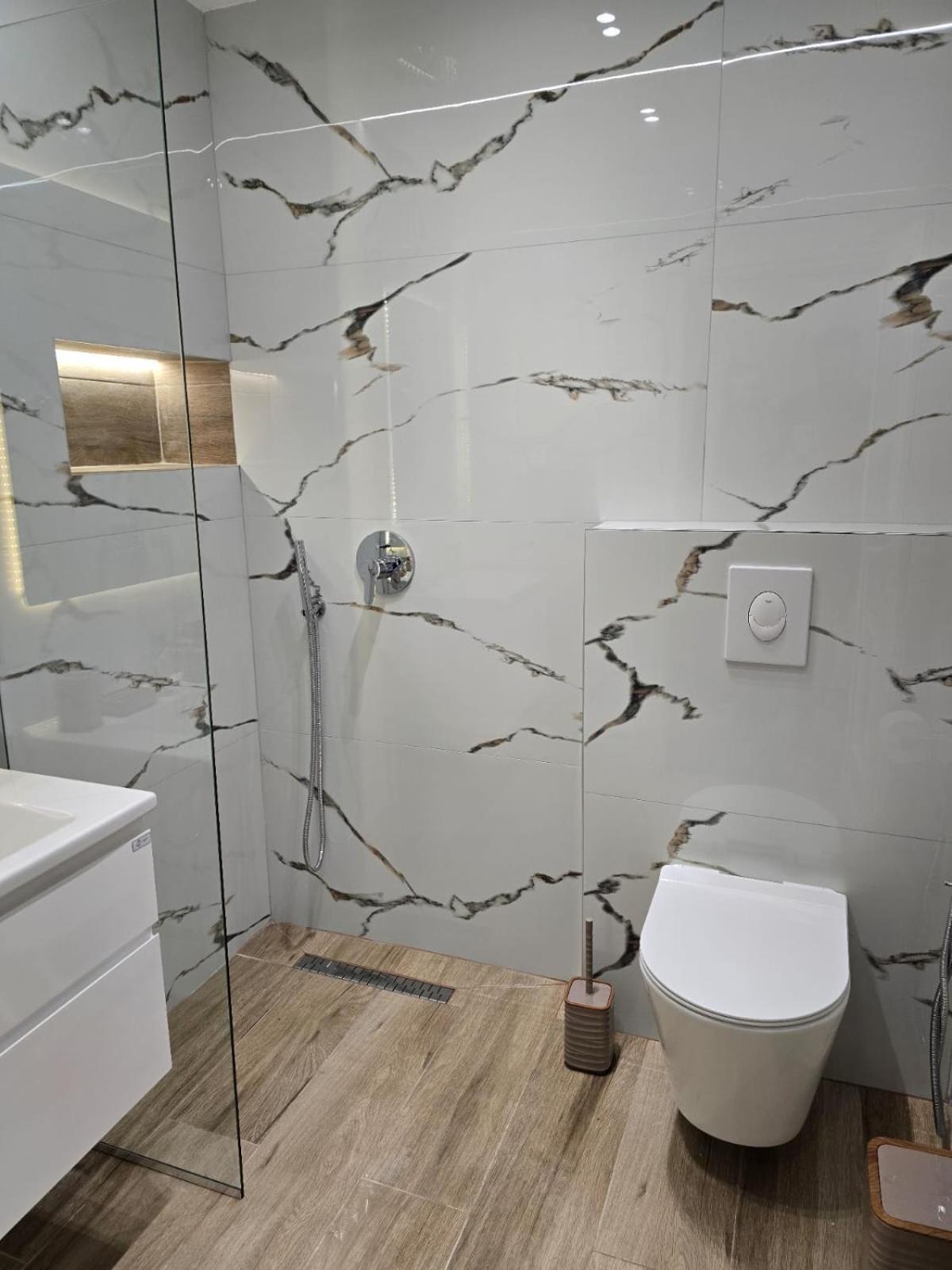 Aila Apartment Sarandë 外观 照片